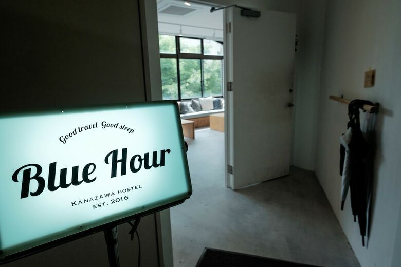 Hostal Blue Hour Kanazawa