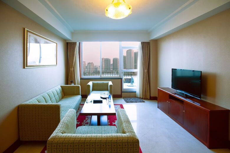 Yantai Golden Gulf Hotel