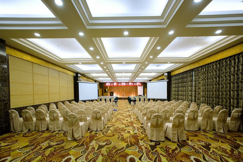 Yantai Golden Gulf Hotel