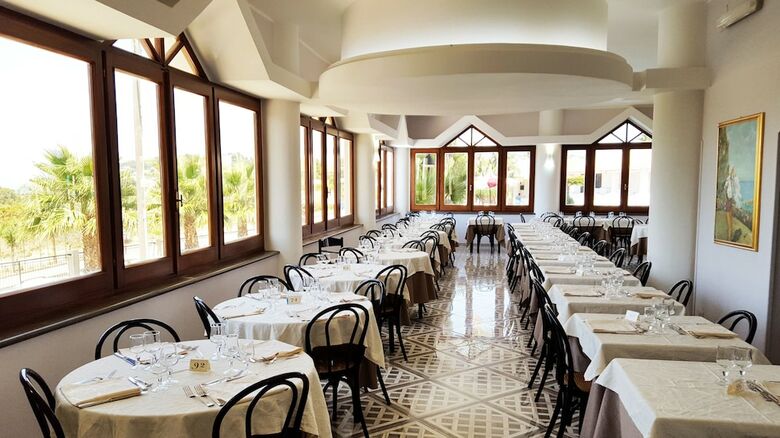 Hotel Baia Del Capo