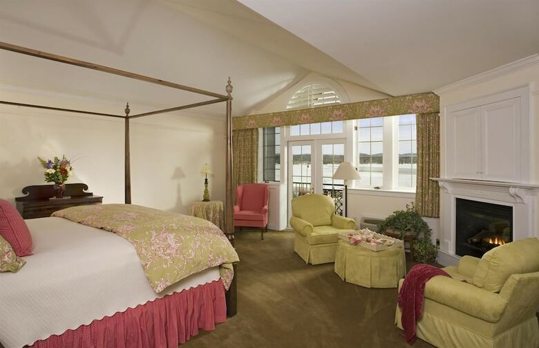 Hotel Lake Opechee Inn And Spa