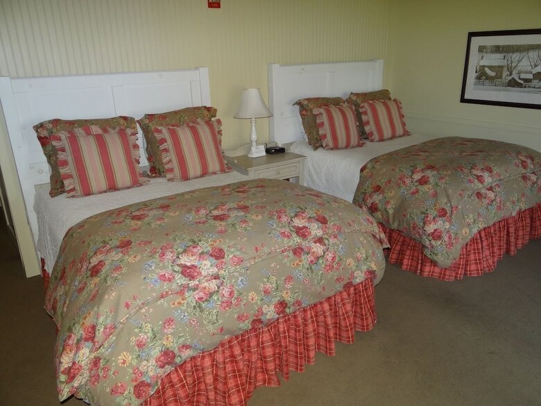 Hotel Lake Opechee Inn And Spa