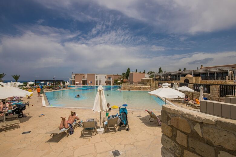 Hotel Akteon Holiday Village