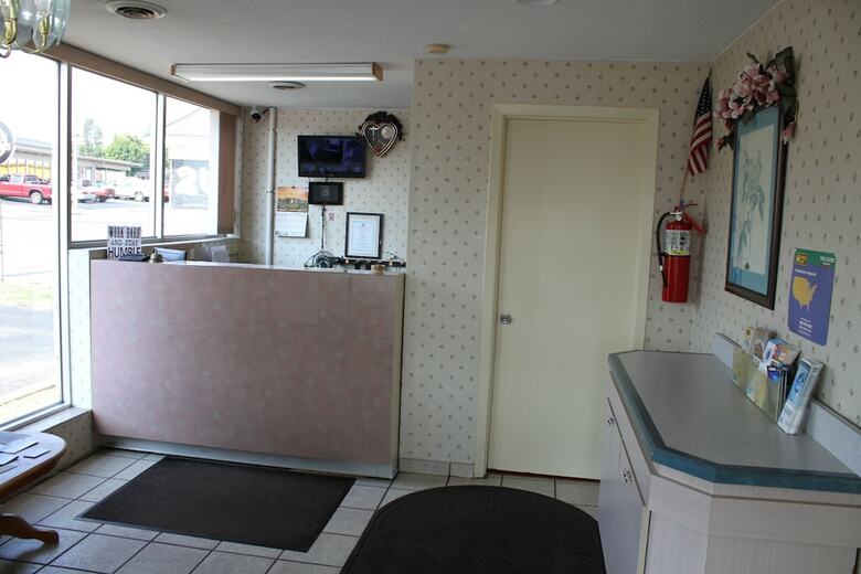 Motel Budget Host Inn Bristol