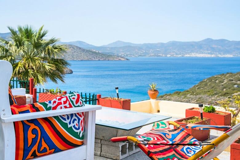 Apartamentos Anemone Seaside Traditional Homes