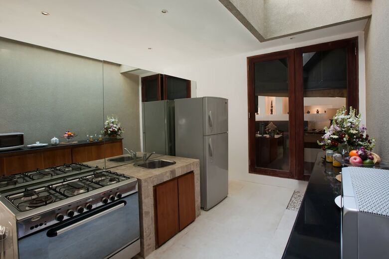 Danoya Villa - Private Luxury Residences