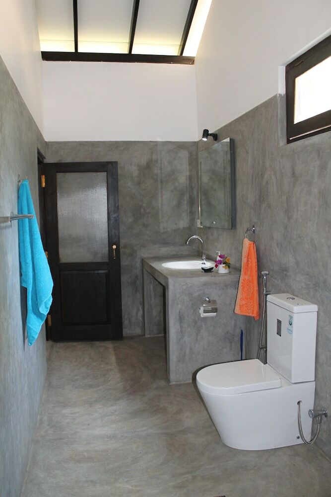 Hotel Chill Enjoy Cabanas & Restaurant