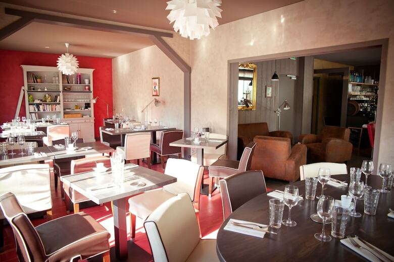 Hotel C�t� Lac