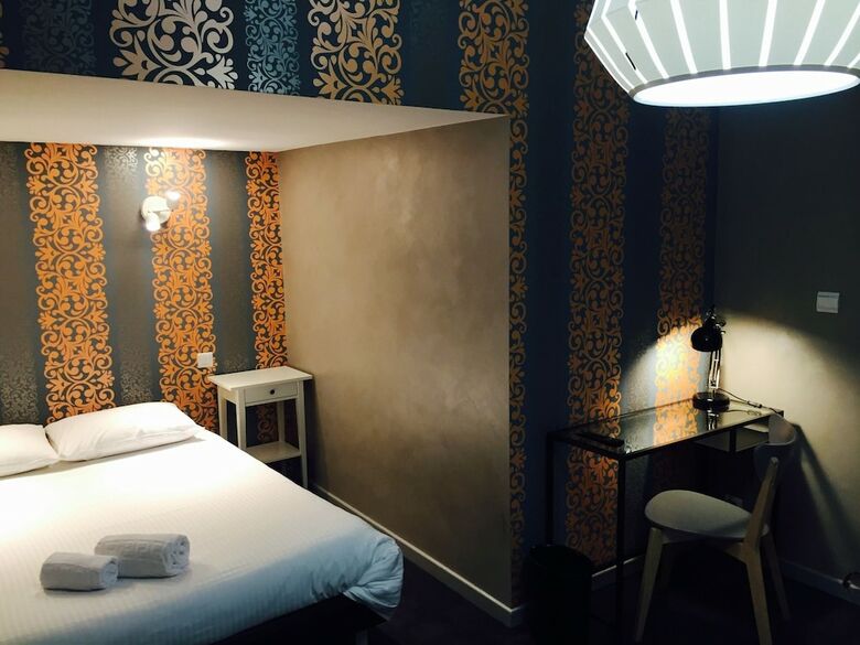 Hotel C�t� Lac