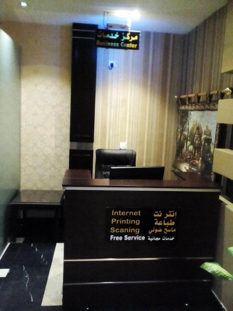 Hotel Julanar Alsharq Suites