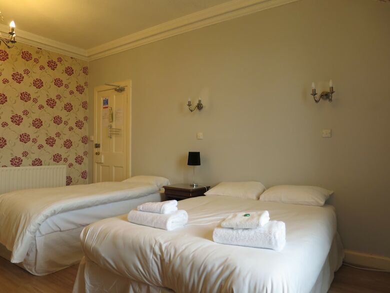 Hotel Thornfield House