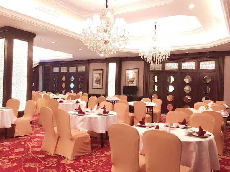 Country Garden Holiday Hotel