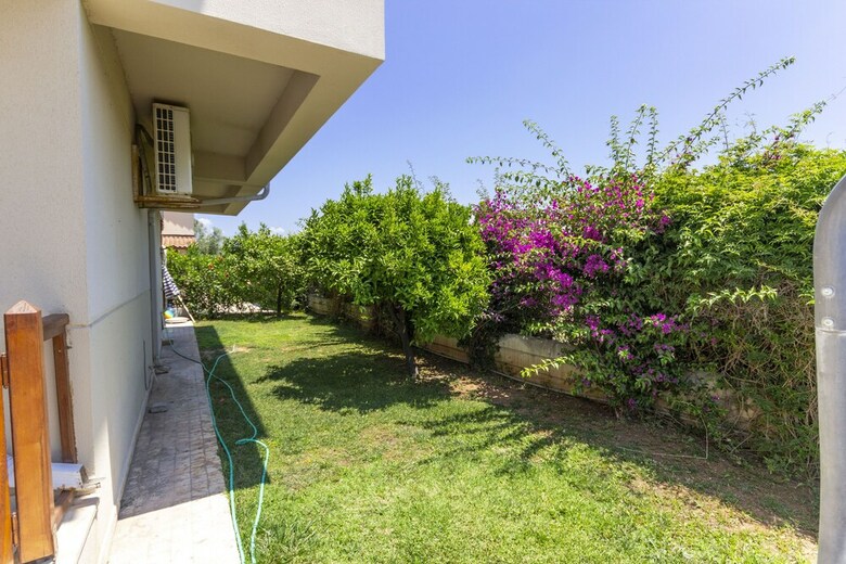 Paradise Town - Villa Orchard