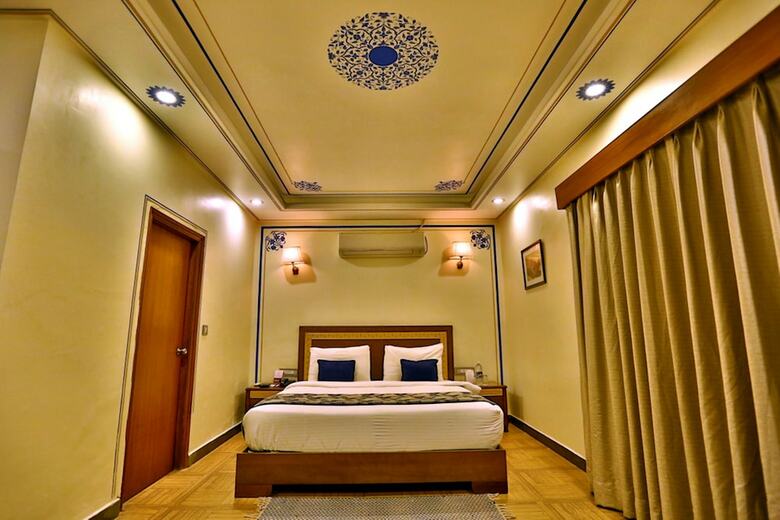 Hotel Regenta Vanya Mahal