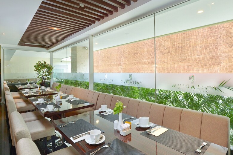 Platinum Adisucipto Hotel & Conference