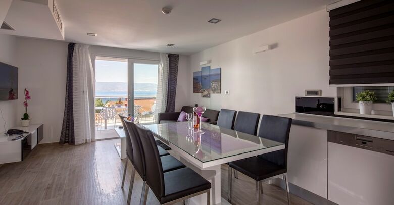 Apartamentos The Seasons Residence