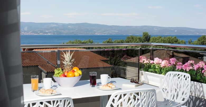 Apartamentos The Seasons Residence