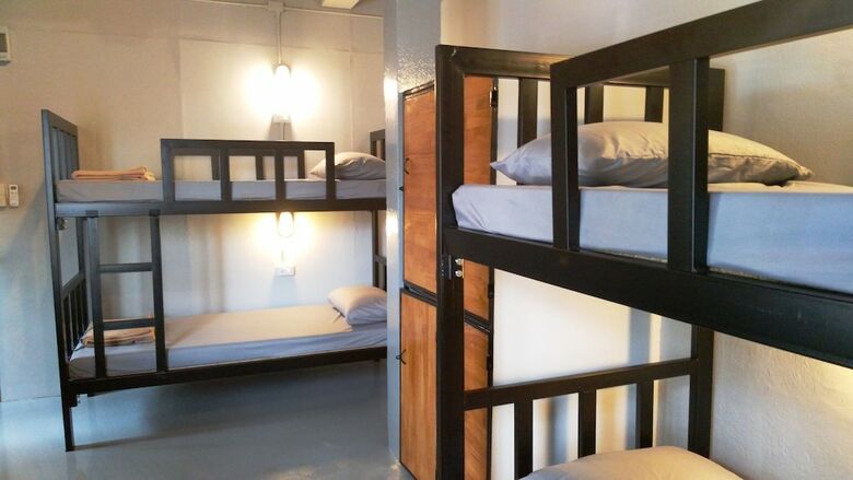 Hostal Bann Hostel