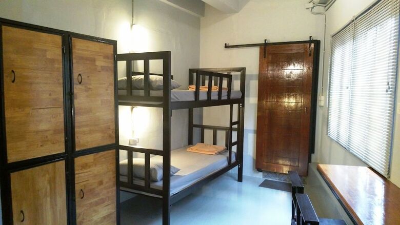Hostal Bann Hostel