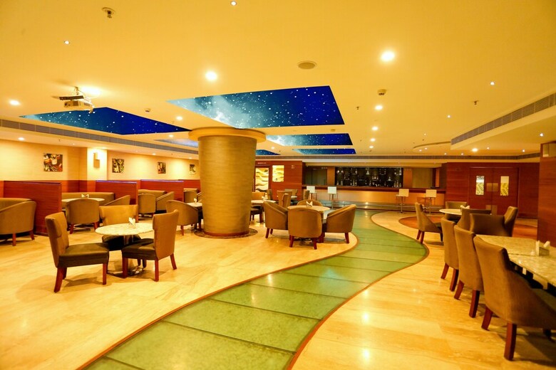 Hotel Sivaraj Holiday Inn