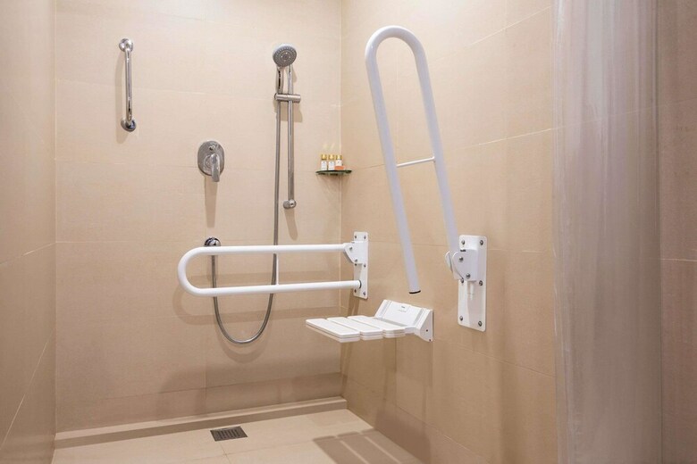 Hotel Ramada Encore By Wyndham Jalandhar