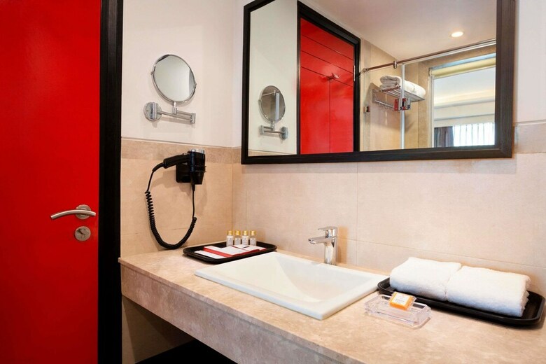 Hotel Ramada Encore By Wyndham Jalandhar