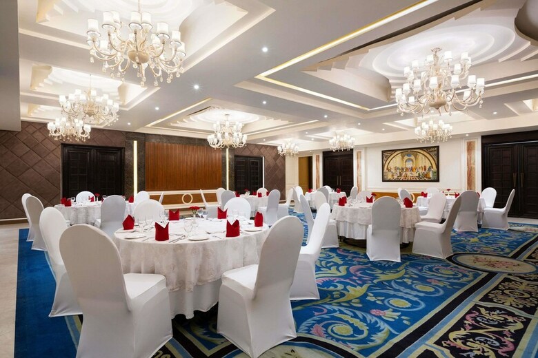 Hotel Ramada Encore By Wyndham Jalandhar