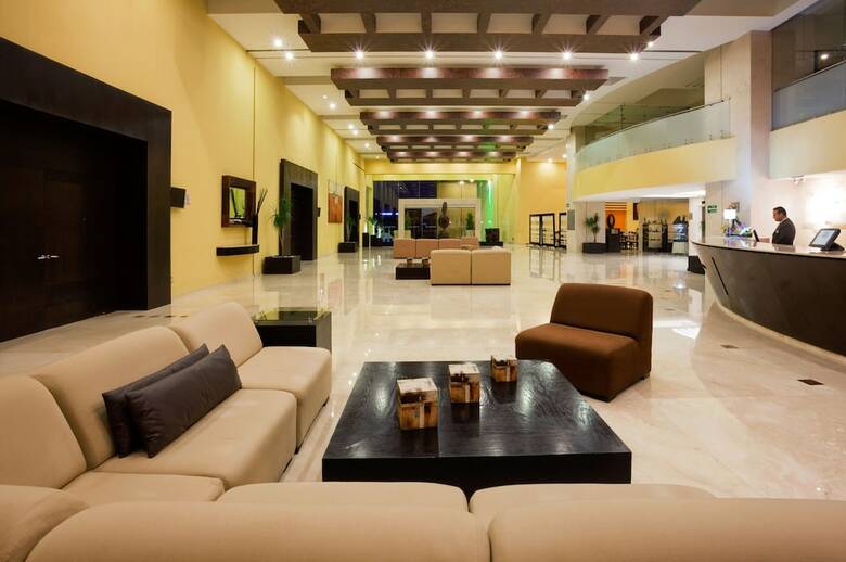 Hotel Holiday Inn Puebla Finsa