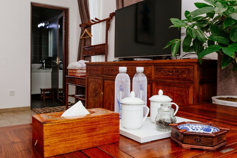 Hotel Yuemingtang Like Inn