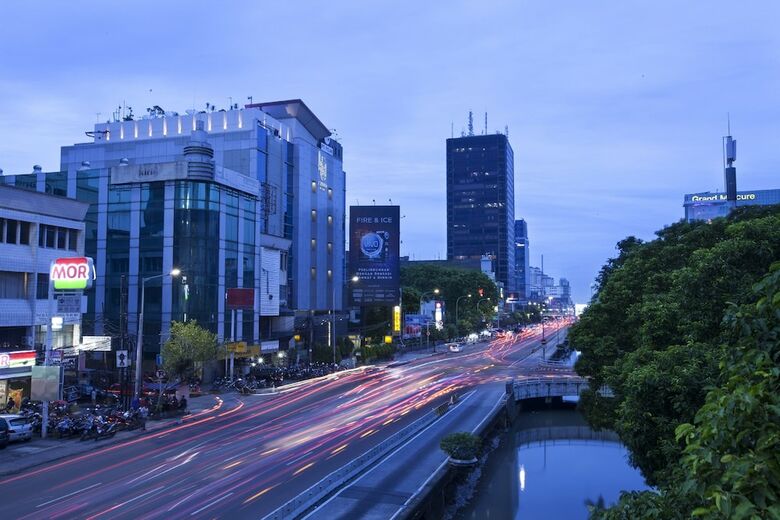 Verse Lite Hotel Pembangunan
