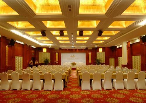 Yi Mei Plaza Hotel