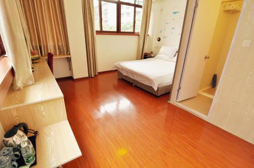 Lazy Inn Hostel