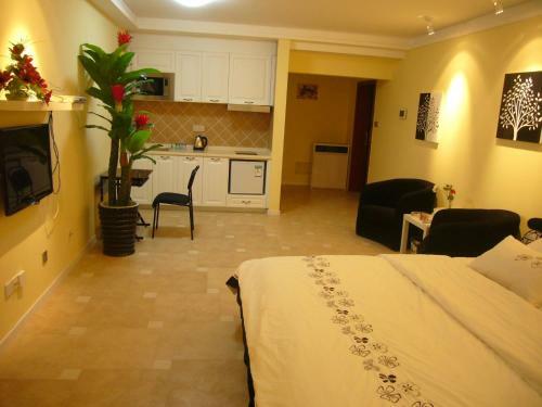 Dongsheng Apartment