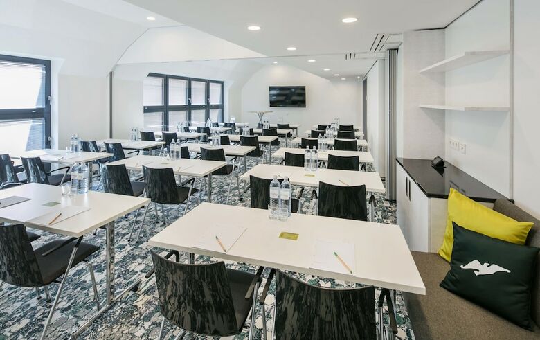 Hotel Arcotel Donauzentrum