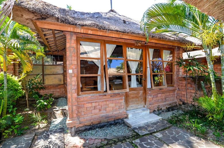 Hotel Ida Beach Village Candidasa