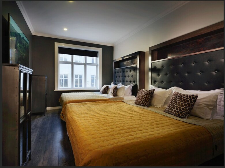 Apartamentos 41 A Townhouse Hotel