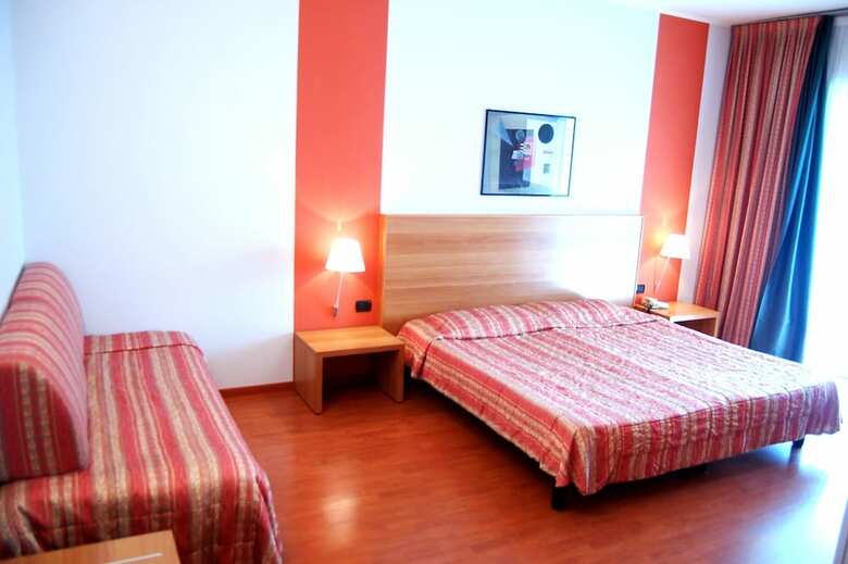 Hotel Romanisio