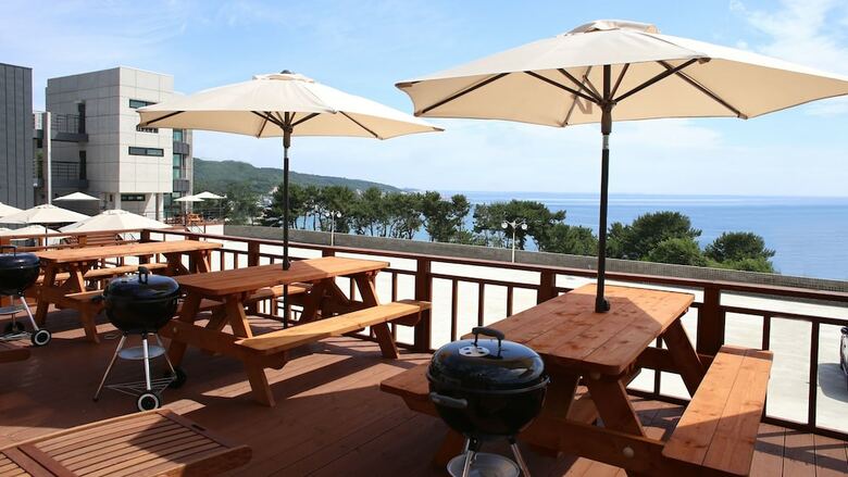 The Marine Pool Villa