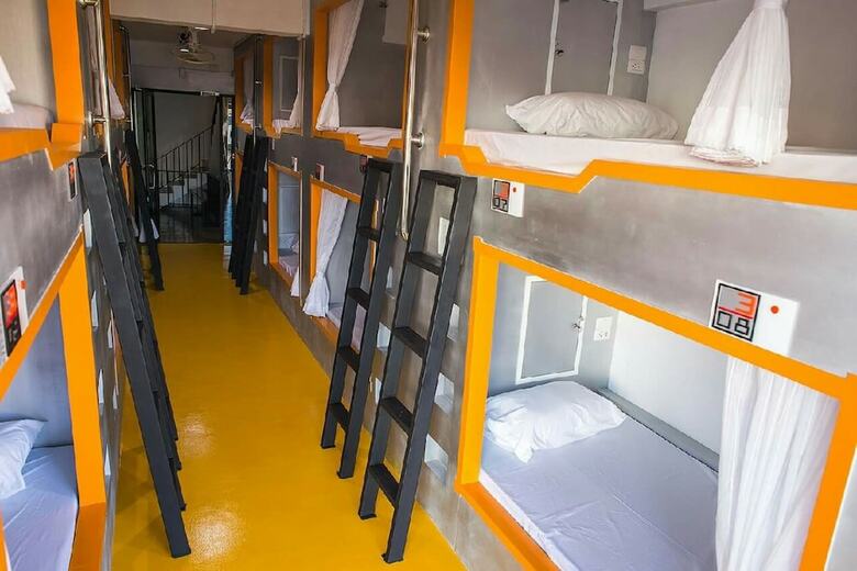 Hostal The Port Hostel By Suwatchai