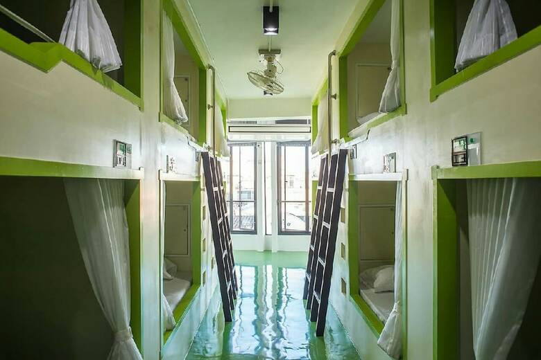 Hostal The Port Hostel By Suwatchai