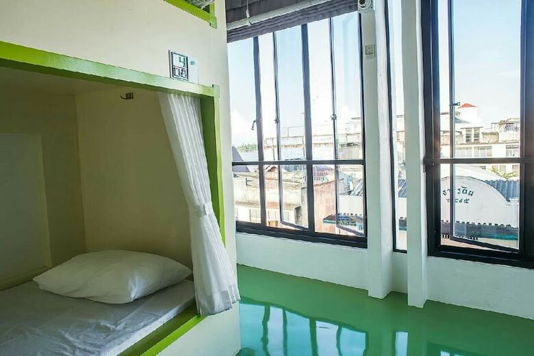 Hostal The Port Hostel By Suwatchai