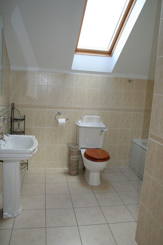 Lios M�r - 5 Bed Self Catering House