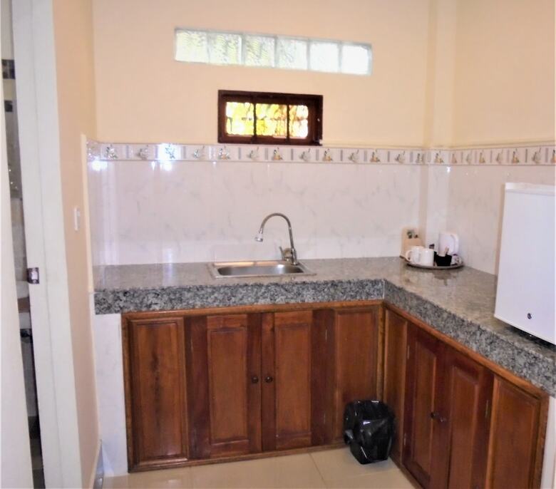 Hotel Pink Sands Villa - All Adults