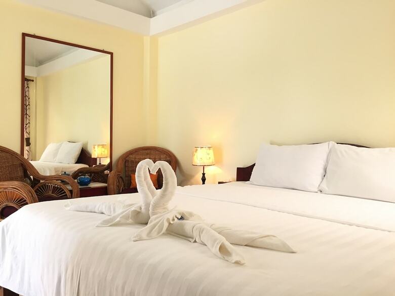 Hotel Pink Sands Villa - All Adults