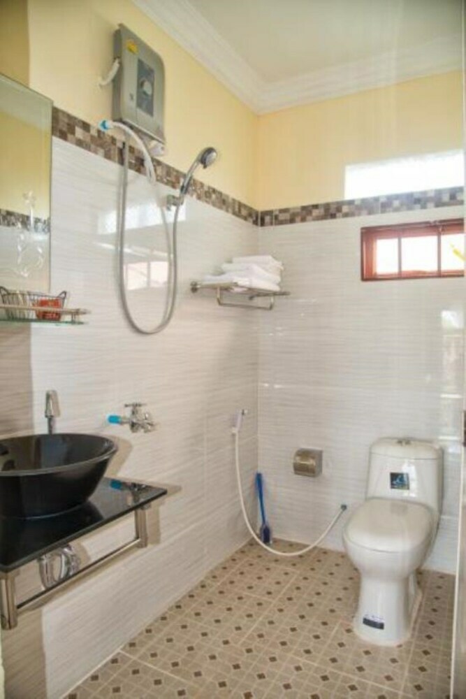 Hotel Pink Sands Villa - All Adults