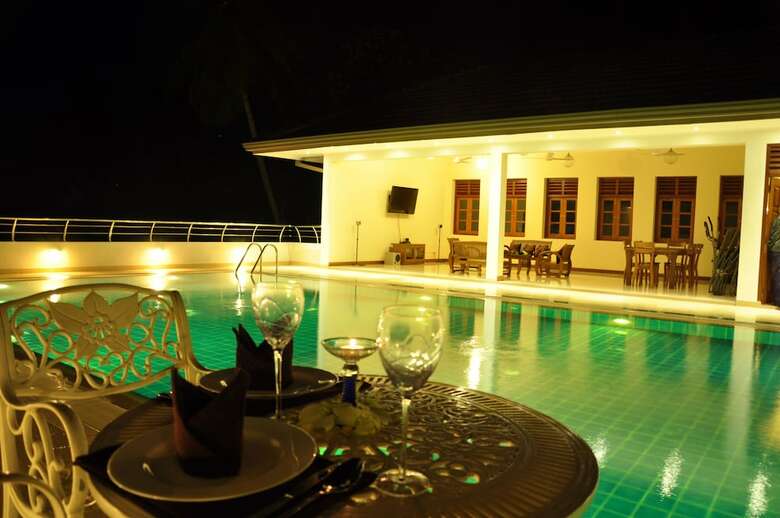Hotel Serene Villa