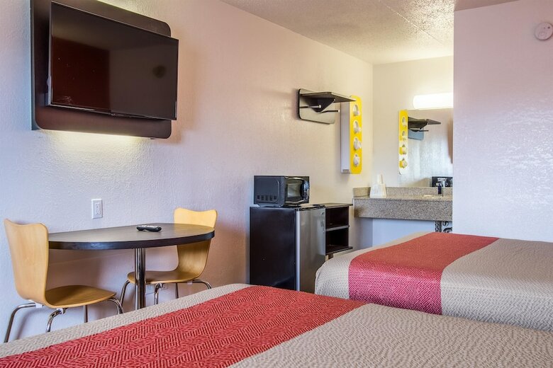 Hotel Motel 6 Ashland, Oh
