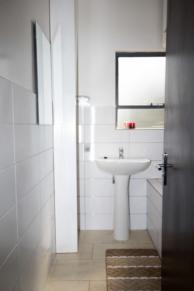 Apartamentos Khamanzi Lodge And Tours