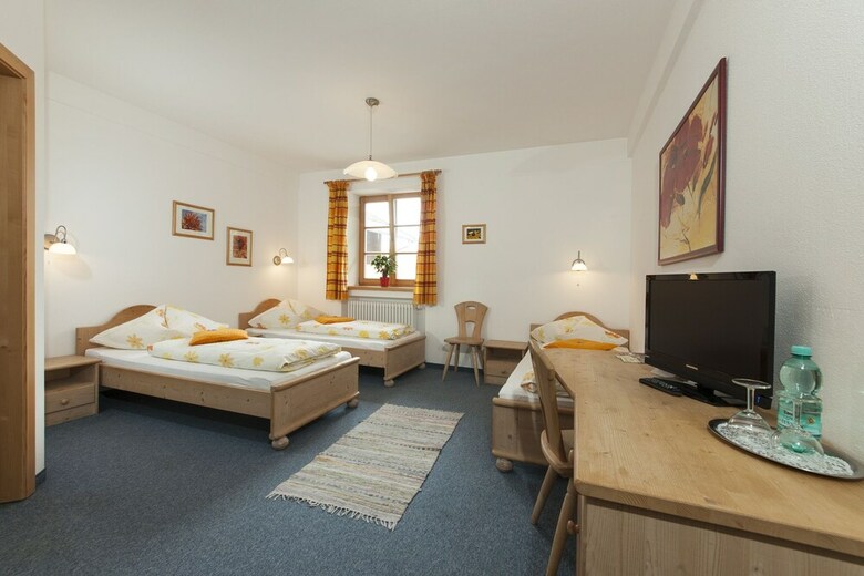 Pension Bernhardhof