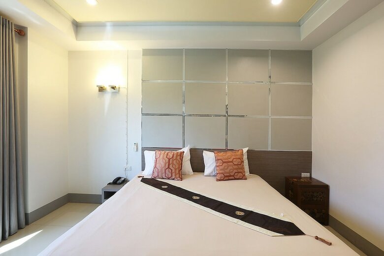 Hotel V Place Residence